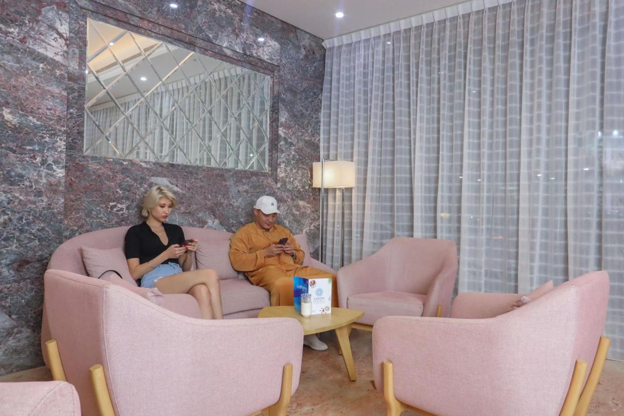 Al Azmy 116 Hotel Шарджа Екстер'єр фото