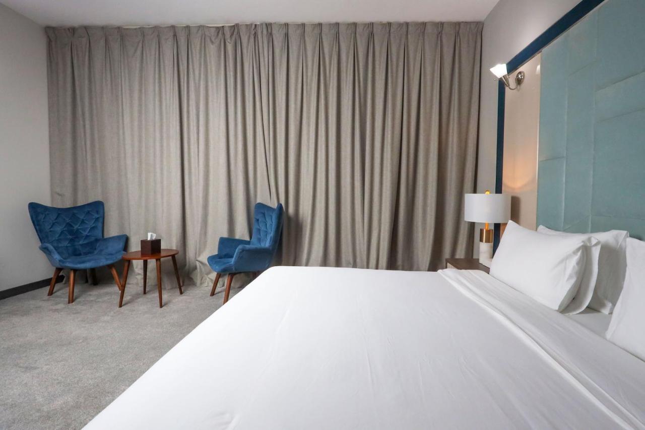 Al Azmy 116 Hotel Шарджа Екстер'єр фото