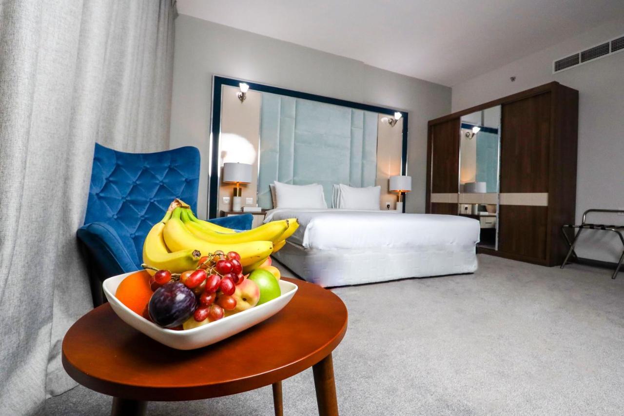 Al Azmy 116 Hotel Шарджа Екстер'єр фото