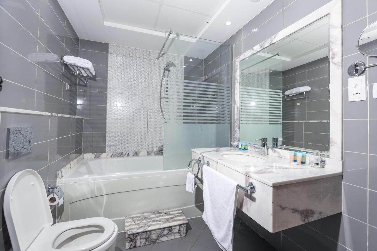 Al Azmy 116 Hotel Шарджа Екстер'єр фото